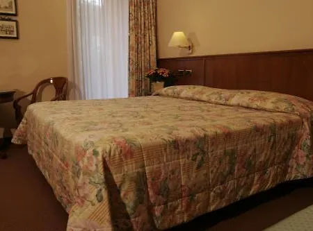 Garden Hotel